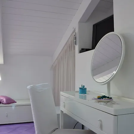 Bed & Breakfast La Soffitta Sul Mare 3*