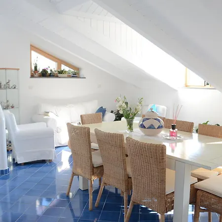 Bed & Breakfast La Soffitta Sul Mare